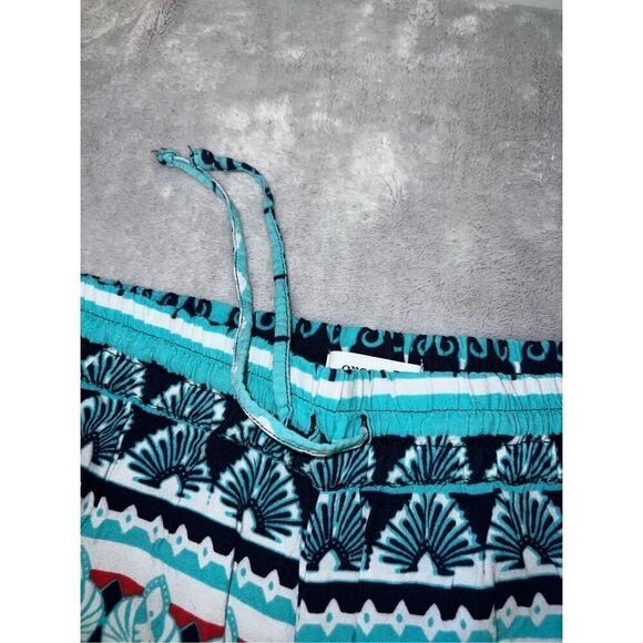 Women’s Athletic Relaxed Fit Crown & Ivy Cloth Shorts MEDIUM - Picture 4 of 10